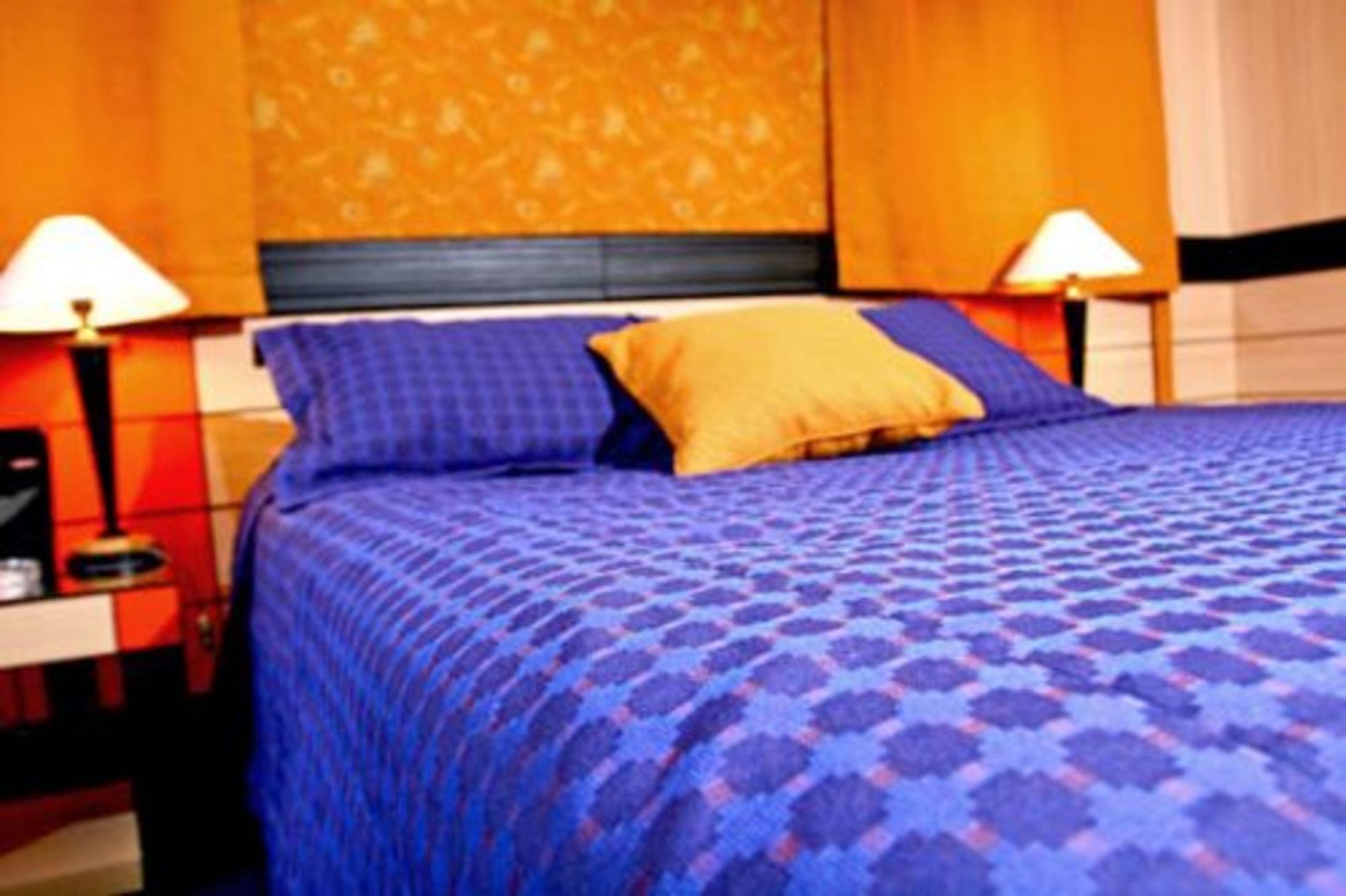 Asuncion Internacional Downtown Hotel Bilik gambar